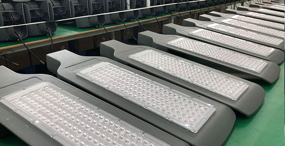 LED Aydınlatma Armatürleri için CE Belgelendirmesi